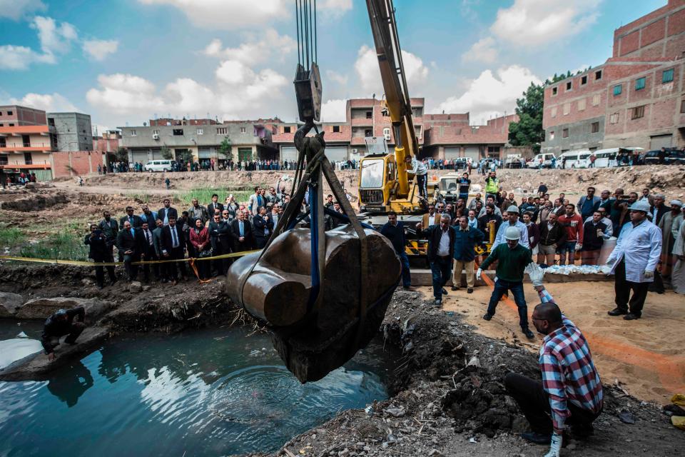 Giant 3,000-Year-Old Statue Of Pharaoh Ramses II Found Buried In A Cairo Slum - Mnews