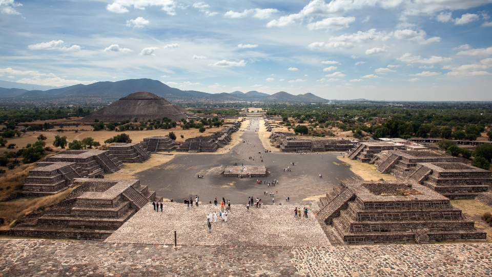 Teotihuacán: the ancient city of gods and pyramids