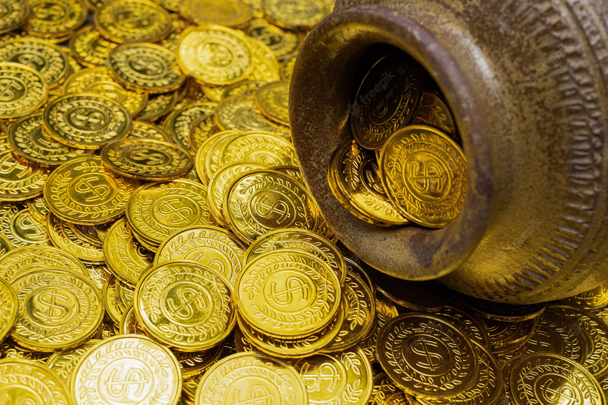 Unveiling a Magnificent Treasure: Recent Discovery Unearths a Vast Trove - News