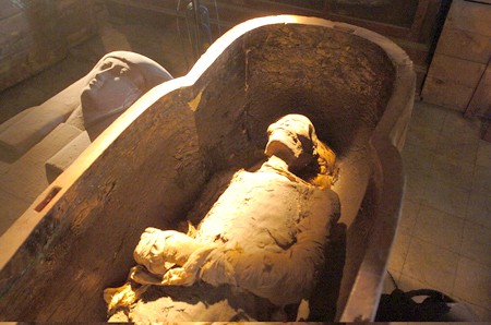 “Egypt, The mummified remains of Queen Hatshepsut wet-nurse Sitre-In
