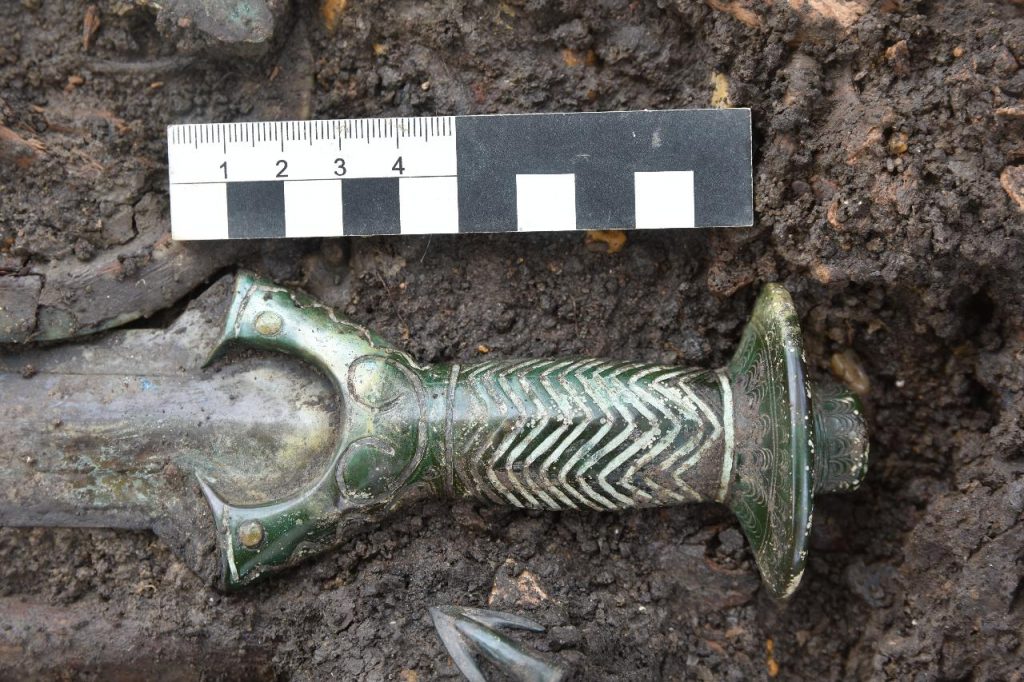 German Archaeologists Find a 3,000-Year-Old Bronze Age Sword So Well Preserved That It 'Almost Still Shines' | Artnet News