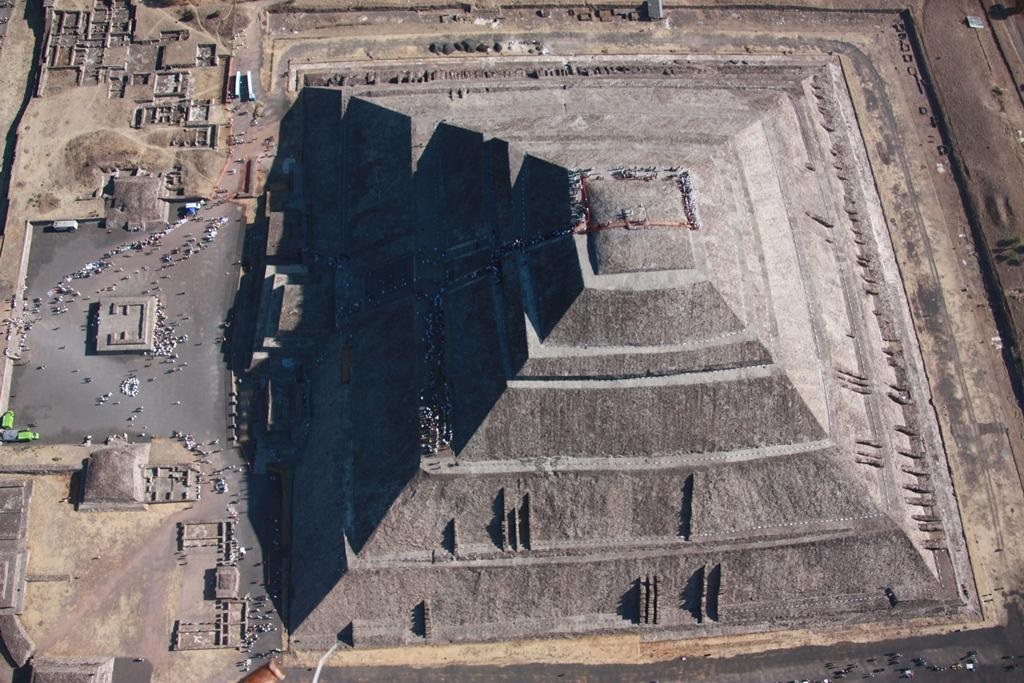 Uncovering the Enigma: Advanced Ancient Human Technology Behind the Pyramids