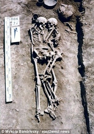 Ukraine woman buried ALIVE with dead husband found 3000 years later 